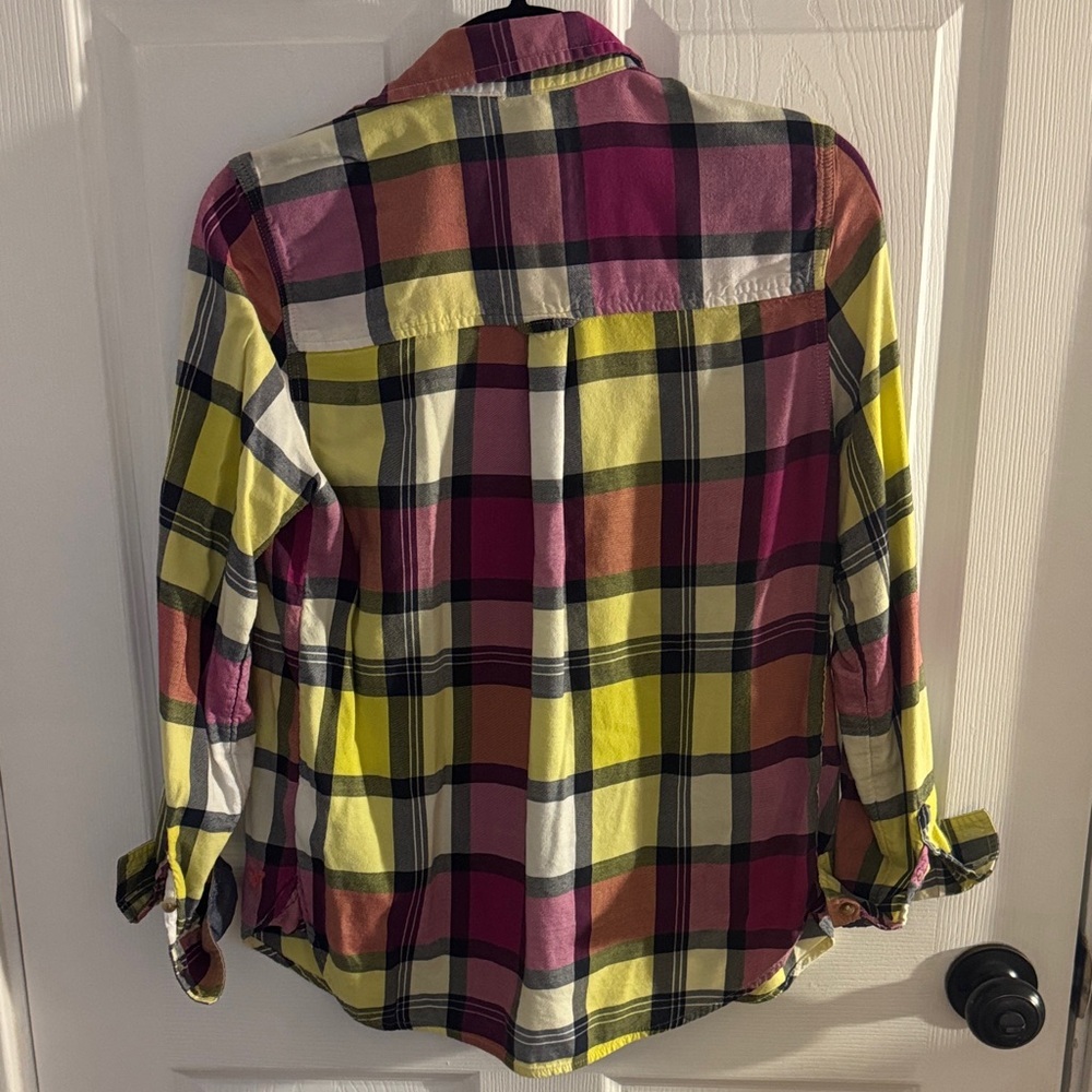 American Eagle Vintage Boyfriend Plaid Button Up - Picture 2 of 2
